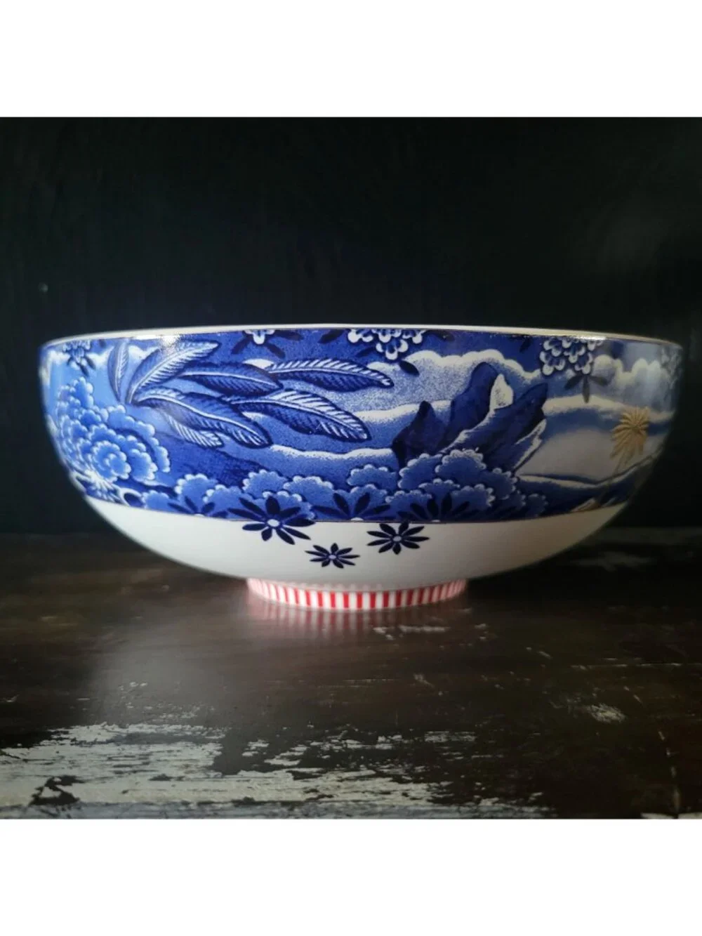 Large Pip Studio Heritage Blue and White Bowl Female Portrait Center